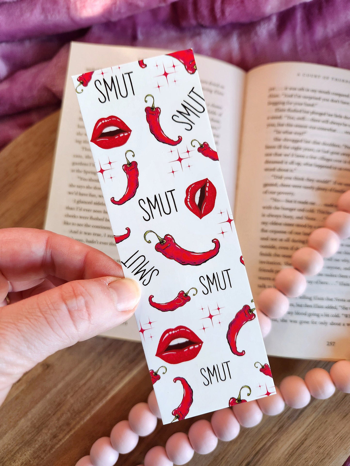Smut - Bookmark | bookish | smut | booktok | bookish gifts | bookish merch | books | gifts | funny | reader | spicy | lips