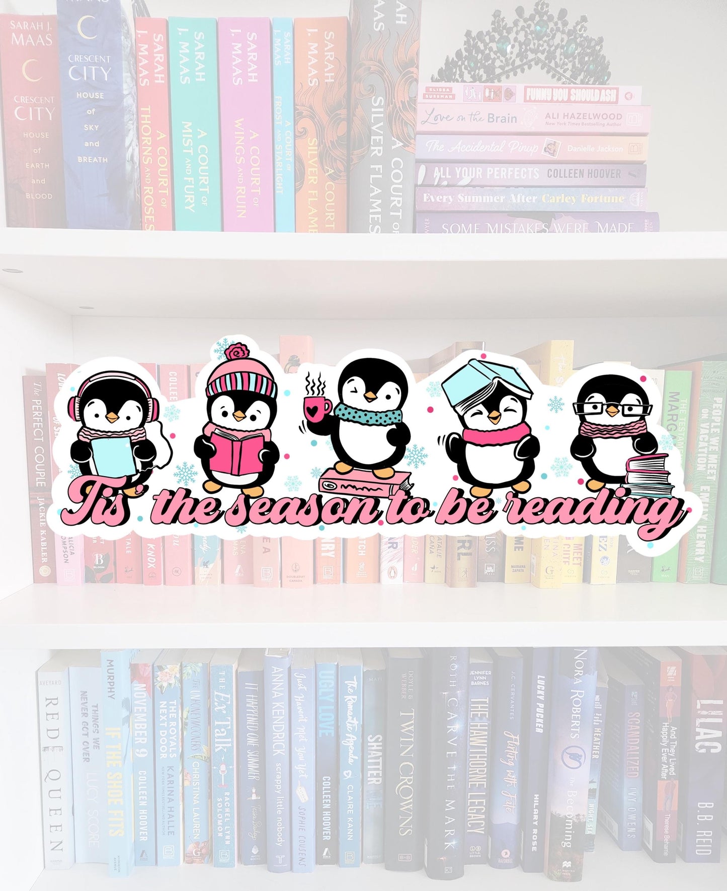 Tis the season to be reading - STICKER | bookish | booktok | reader | bookaddict | booktok | bookish gifts | holiday | Christmas