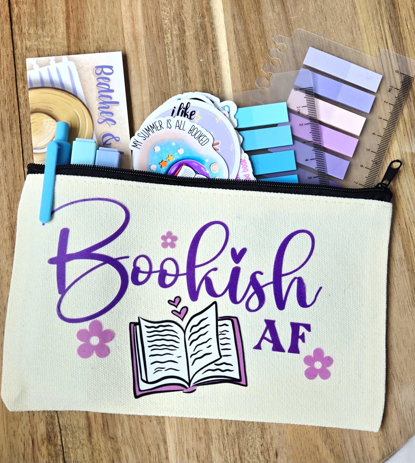 Book Lover gift set - Annotating kit | books | bookish merch | highlighter | stationery kit | bookish gifts | annotation | tabs | Pouch